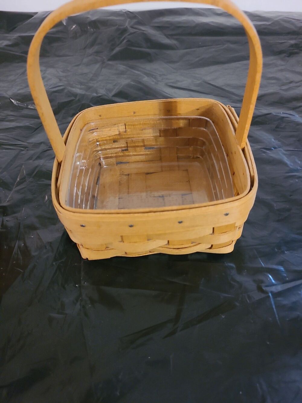 Longaberger Small Berry Basket w/Protector 2004 Handle Signed Mary Longaberger